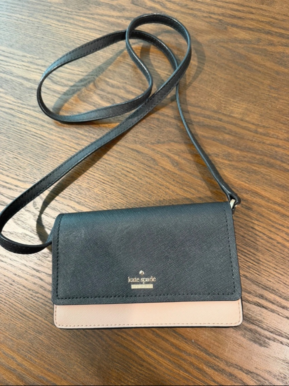 Kate Spade Black and Blush Crossbody Wallet